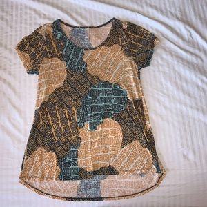 XS LulaRoe Classic T